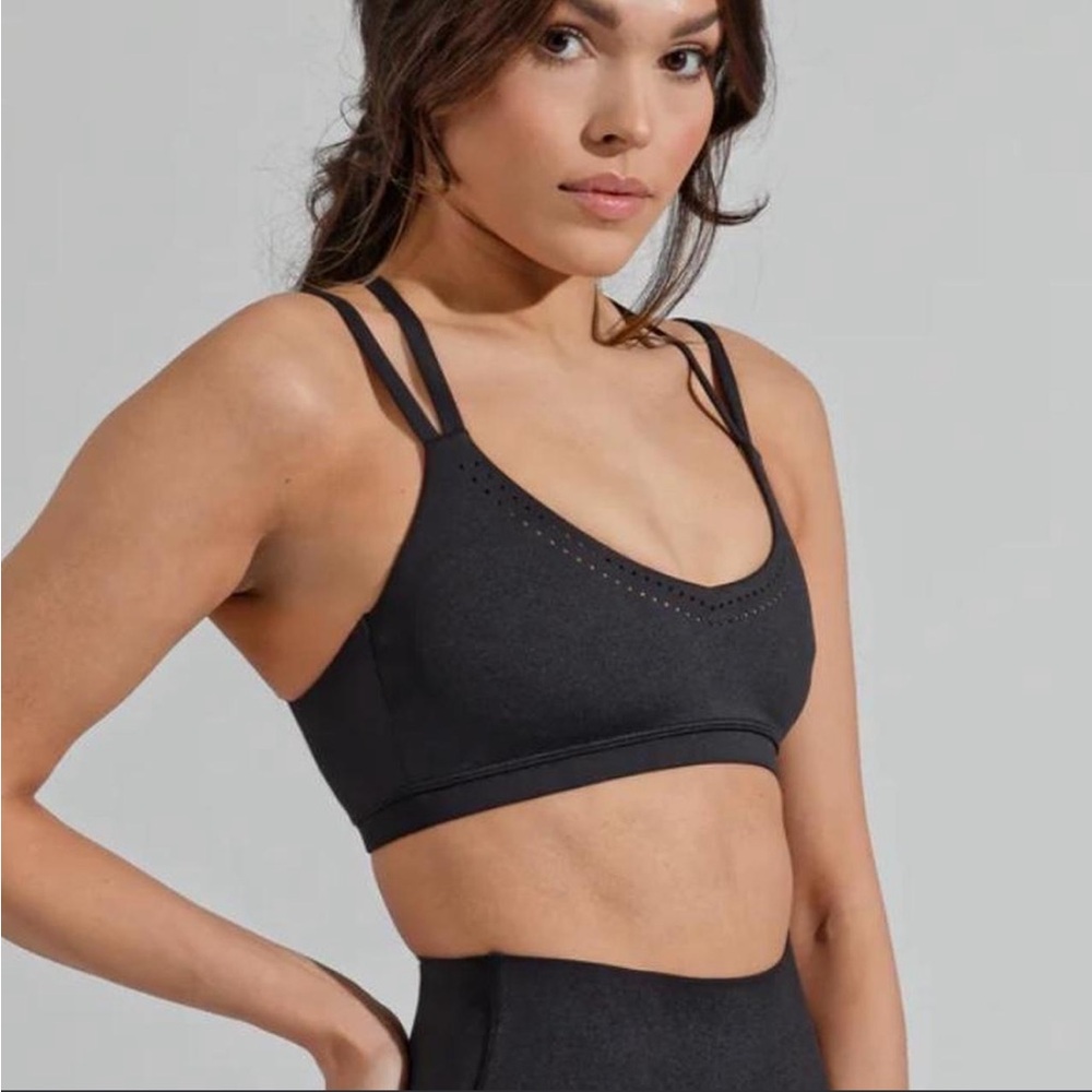 Buffbunny limitless laser cut sports bra